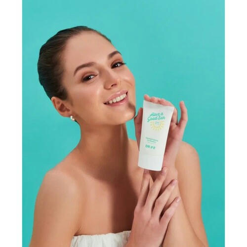 DR.F5 Эссенция солнцезащитная смягчающая - Heartleaf calming sun essence SPF50+ PA++++, 60мл — изображение 4