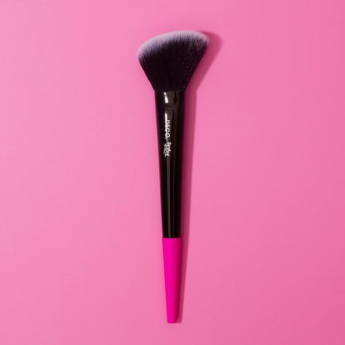 Кисть для скульптурирования `DECO.` REBEL sculpt&blush — изображение 3