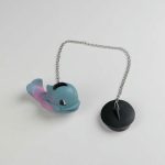 Пробка для ванны с игрушкой Доляна «Кит», d=4,4 см (5 см по верху), цепочка 40 см